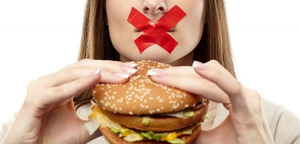 Kiêng ăn gì sau khi mới bọc răng sứ